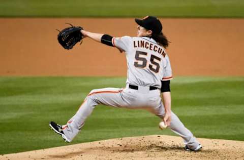 SAN DIEGO, CA – APRIL 10: Tim Lincecum #55 of the San Francisco Giants pitches during the second inning against the San Diego Padres at Petco Park April 10, 2015 in San Diego, California. (Photo by Denis Poroy/Getty Images)