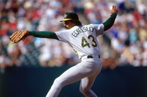 1992: Dennis Eckersley #42 of the Oakland Athletics pitching in 1992. (Photo by Jerry Wachter/Sports Imagery/Getty Images)