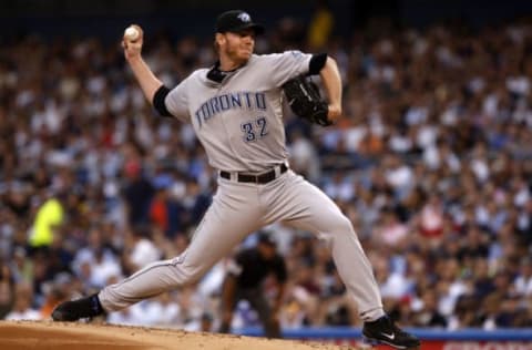 NEW YORK – JUNE 03: Roy Halladay #32 of the Toronto Blue Jays pitches against the New York Yankees on June 3, 2008 at Yankee Stadium in the Bronx borough of New York City. (Photo by Nick Laham/Getty Images)