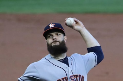 CHICAGO, IL – AUGUST 08: Starting pitcher Dallas Keuchel