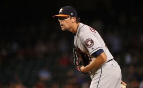 PHOENIX, AZ – AUGUST 14: Relief pitcher Tyler Clippard