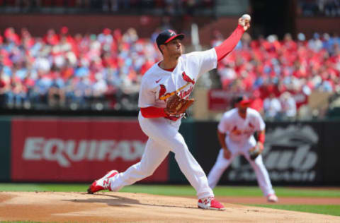 ST LOUIS, MO – APRIL 10: Steven Matz #32 of the St. Louis Cardinals delivers a pitch against the Pittsburgh Pirates in the first inning at Busch Stadium on April 10, 2022 in St Louis, Missouri. (Photo by Dilip Vishwanat/Getty Images)