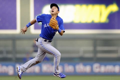 MINNEAPOLIS, MN – SEPTEMBER 7: Munenori Kawasaki #66 of the Toronto Blue Jays fields a pop fly to second base during the first inning of the game against the Minnesota Twins on September 7, 2013 at Target Field in Minneapolis, Minnesota. (Photo by Hannah Foslien/Getty Images)