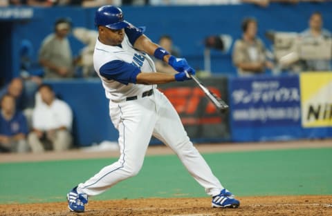 TORONTO – JULY 12: Center fielder Vernon Wells #10 of the Toronto Blue Jays swings at a pitch during the American League game against the New York Yankees at SkyDome on July 12, 2003 in Toronto, Ontario. The Blue Jays won the game 10-3. (Photo By Dave Sandford/Getty Images)