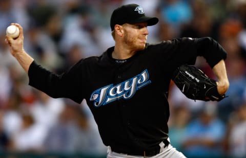 LAKE BUENA VISTA, FL – APRIL 23: Starting pitcher Roy Halladay #32 of the Toronto Blue Jays pitches against the Tampa Bay Rays during the game on April 23, 2008 at Champions Stadium in Lake Buena Vista, Florida. (Photo by J. Meric/Getty Images)