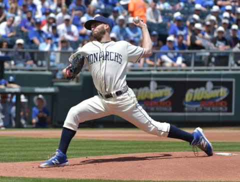 May 15, 2016; Kansas City, MO, USA; Kansas City Royals relief pitcher Danny Duffy (41) delivers a pitch in the first inning against the Atlanta Braves at Kauffman Stadium. Mandatory Credit: Denny Medley-USA TODAY Sports