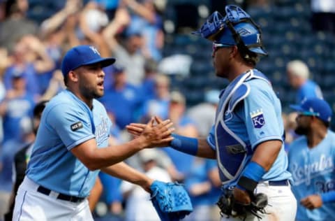 KANSAS CITY, MO – JUNE 21: Salvador Perez