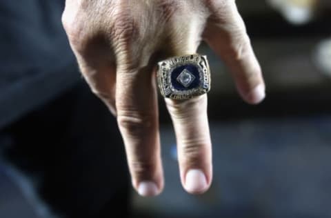 TORONTO, ON – OCTOBER 19: A detailed view of the 1985 World Series ring worn by Kansas City Royals former player George Brett prior to game three of the American League Championship Series between the Toronto Blue Jays and the Kansas City Royals at Rogers Centre on October 19, 2015 in Toronto, Canada. (Photo by Tom Szczerbowski/Getty Images)