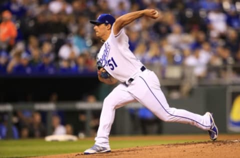 KANSAS CITY, MO – SEPTEMBER 26: Jason Vargas