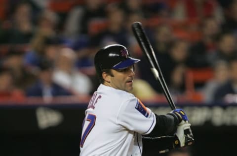 FLUSHING, NY – MAY 6: Todd Zeile #27 of the New York Mets bats during the game against the San Francisco Giants on May 6, 2004 at Shea Stadium in Flushing, New York. The Mets won 2-1. (Photo by Ezra Shaw/Getty Images)