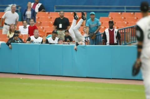 MIAMI – JUNE 23: Rightfielder Eric Owens #16 of the Florida Marlins. (Photo By Eliot Schechter/Getty Images)