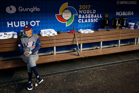 The city of Miami loves them some Jim Leyland. Mandatory Credit: Logan Bowles-USA TODAY Sports