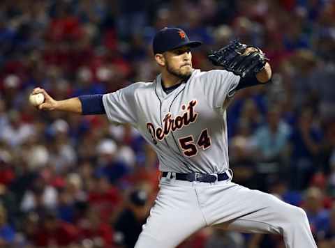 Sep 29, 2015; Arlington, TX, USA; Detroit Tigers relief pitcher Drew VerHagen (54) throws during the game against the Texas Rangers at Globe Life Park in Arlington. Mandatory Credit: Kevin Jairaj-USA TODAY Sports