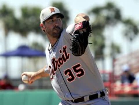 Mar 16, 2014; Melbourne, FL, USA; Detroit Tigers starting pitcher Justin Verlander (35) throws against the Washington Nationals in spring training action at Space Coast Stadium. Mandatory Credit: Brad Barr-USA TODAY Sports