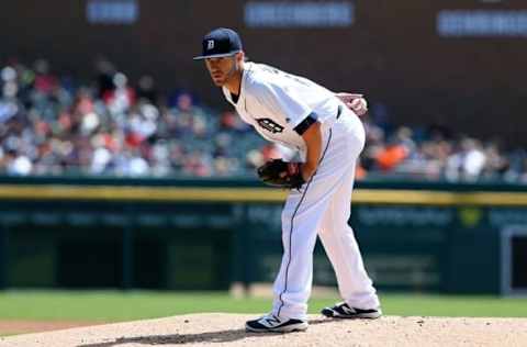 Apr 24, 2016; Detroit, MI, USA; Detroit Tigers starting pitcher Shane Greene (61) prepares to deliver a pitch against the Cleveland Indians in the first inning at Comerica Park. Mandatory Credit: Aaron Doster-USA TODAY Sports