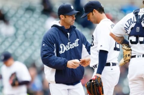 Apr 28, 2016; Detroit, MI, USA; Detroit Tigers manager Brad Ausmus (7) takes the ball to relieve starting pitcher Anibal Sanchez (19) during the fifth inning against the Oakland Athletics at Comerica Park. Mandatory Credit: Rick Osentoski-USA TODAY Sports