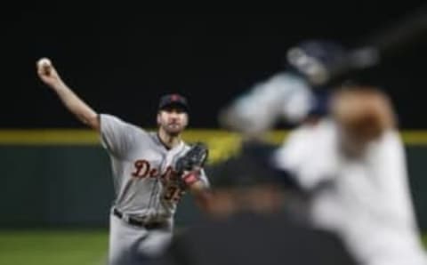 Aug 10, 2016; Seattle, WA, USA; Detroit Tigers starting pitcher Justin Verlander (35) throws against the Seattle Mariners during the fourth inning at Safeco Field. Mandatory Credit: Joe Nicholson-USA TODAY Sports