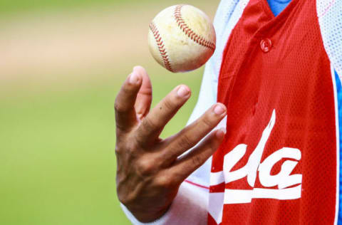 CHITRE, PANAMA – Cuban player throws the ball in the air. (Photo by Hector Vivas/Getty Images)