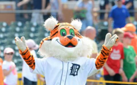 LAKELAND, FL – MARCH 23: The Lakeland Flying Tigers mascot South Paw performs for the crowd after the spring training game between the Detroit Tigers and the New York Yankees at Joker Marchant Stadium on March 23, 2013 in Lakeland, Florida. The Tigers defeated the Yankees 10-6. (Photo by Mark Cunningham/MLB Photos via Getty Images)