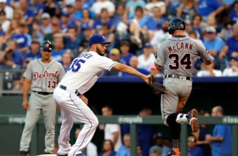 KANSAS CITY, MO – JULY 18: Eric Hosmer #35 of the Kansas City Royals tags out James McCann #34 of the Detroit Tigers during the 6th inning of the game at Kauffman Stadium on July 18, 2017 in Kansas City, Missouri. (Photo by Jamie Squire/Getty Images)