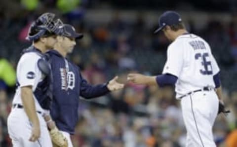 DETROIT, MI – SEPTEMBER 1: Pitcher Blaine Hardy #36 of the Detroit Tigers is pulled by manager Brad Ausmus #7 of the Detroit Tigers as catcher John Hicks #55 of the Detroit Tigers looks on during the sixth inning of game two of a doubleheader against the Cleveland Indians at Comerica Park on September 1, 2017 in Detroit, Michigan. Hardy gave up three runs and five hits in less than three innings of relief. The Indians defeated the Tigers 10-0. (Photo by Duane Burleson/Getty Images)