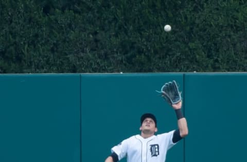 DETROIT, MI – AUGUST 10: Mikie Mahtook #15 of the Detroit Tigers runs down a fly ball in the first inning during a MLB game against the Pittsburgh Pirates at Comerica Park on August 10, 2017 in Detroit, Michigan. (Photo by Dave Reginek/Getty Images)