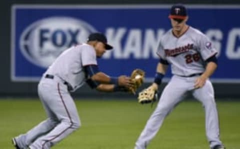 Minnesota Twins’ Eduardo Escobar #5 and Max Kepler (Photo by Ed Zurga/Getty Images)