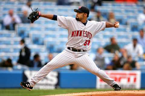 Pitcher Johan Santana of the Minnesota Twins delivers a pitch against the New York Yankees. (Photo by Al Bello/Getty Images)