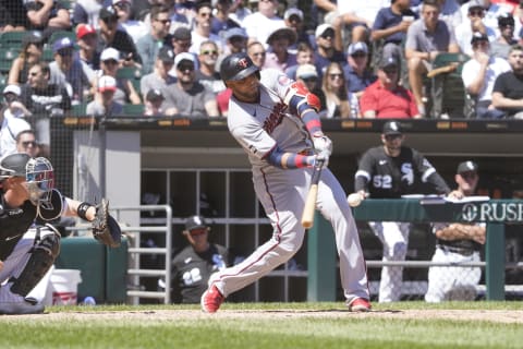 Minnesota Twins designated hitter Nelson Cruz hits a single against the Chicago White Sox (David Banks-USA TODAY Sports)