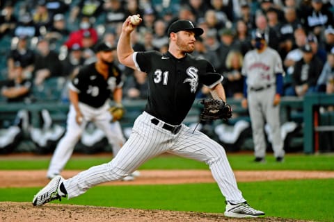 Chicago White Sox relief pitcher Liam Hendriks pitches against the Houston Astros. (Matt Marton-USA TODAY Sports)