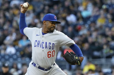 Chicago Cubs relief pitcher Mychal Givens pitches against the Pittsburgh Pirates. (Charles LeClaire-USA TODAY Sports)