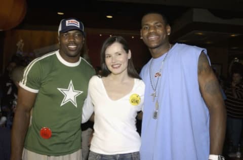 Terrell Owens, Geena Davis, and LeBron James, 2003 (Photo by Vince Bucci/Getty Images)