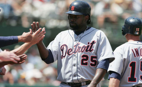 Dimitri Young (Photo by Jed Jacobsohn/Getty Images)