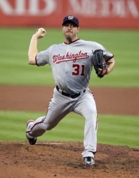 Jul 24, 2015; Pittsburgh, PA, USA; Washington Nationals starting pitcher Max Scherzer (31) pitches against the Pittsburgh Pirates during the fourth inning at PNC Park. Mandatory Credit: Charles LeClaire-USA TODAY Sports