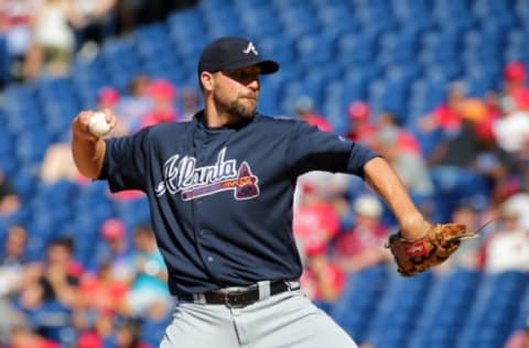 PHILADELPHIA, PA – JULY 30: Jim Johnson #53 of the Atlanta Braves throws a pitch in the eighth inning during a game against the Philadelphia Phillies at Citizens Bank Park on July 30, 2017 in Philadelphia, Pennsylvania. The Phillies won 2-1. (Photo by Hunter Martin/Getty Images)