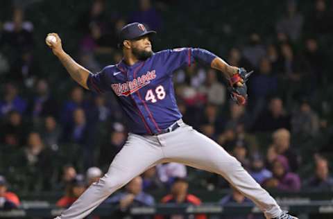 CHICAGO, ILLINOIS – SEPTEMBER 22: Alex Colome #48 of the Minnesota Twins pitches against the Chicago Cubs at Wrigley Field on September 22, 2021 in Chicago, Illinois. The Twins defeated the Cubs 5-4. (Photo by Jonathan Daniel/Getty Images)