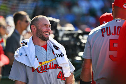 CHICAGO, IL – JUNE 03: Paul Goldschmidt #46 of the St. Louis Cardinals takes a breather during a game against the Chicago Cubs at Wrigley Field on June 03, 2022 in Chicago, Illinois. (Photo by Jamie Sabau/Getty Images)