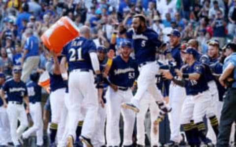 MILWAUKEE, WI – SEPTEMBER 23: The Milwaukee Brewers celebrate after Travis Shaw