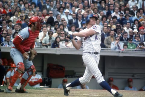 NEW YORK – CIRCA 1973: Rusty Staub #4 of the New York Mets bats against the Cincinnati Reds during an Major League Baseball game circa 1973 at Shea Stadium in the Queens borough of New York City. Staub played for the Mets from 1972-75 and 1981-85. (Photo by Focus on Sport/Getty Images)