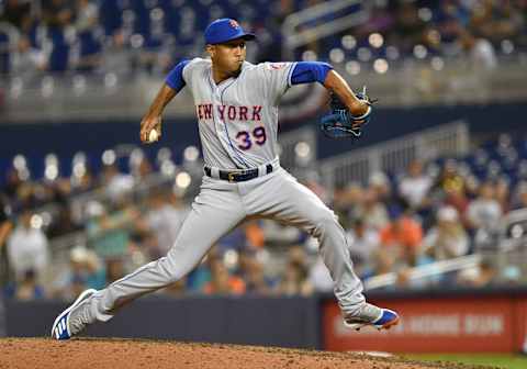 MIAMI, FL – APRIL 03: Edwin Diaz #39 of the New York Mets pitches in the ninth inning for the save against the Miami Marlins at Marlins Park on April 3, 2019 in Miami, Florida. (Photo by Mark Brown/Getty Images)