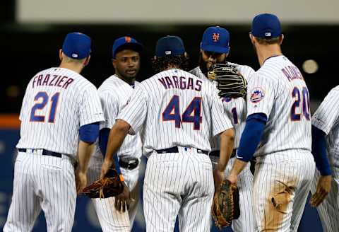 NEW YORK, NEW YORK – JUNE 05: Jason Vargas #44 of the New York Mets celebrates his shutout against the San Francisco Giants with teammates Todd Frazier #21, Adeiny Hechavarria #11, Amed Rosario #1 and Pete Alonso #20 at Citi Field on June 05, 2019 in New York City. (Photo by Jim McIsaac/Getty Images)