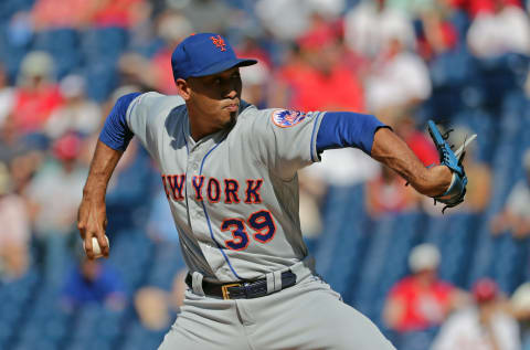 PHILADELPHIA, PA – JUNE 27: Edwin Diaz #39 of the New York Mets throws a pitch during a game against the Philadelphia Phillies at Citizens Bank Park on June 27, 2019 in Philadelphia, Pennsylvania. The Phillies won 6-3. (Photo by Hunter Martin/Getty Images)