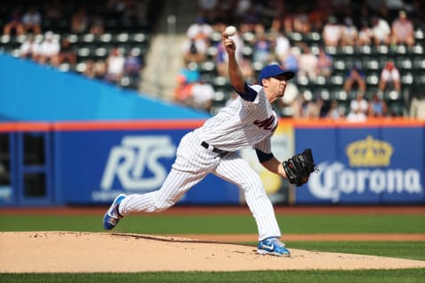 NEW YORK, NEW YORK – AUGUST 05: Jacob deGrom #48 of the New York Mets pitches against the Miami Marlins during their game at Citi Field on August 05, 2019 in New York City. (Photo by Al Bello/Getty Images)