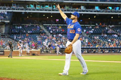 NEW YORK, NEW YORK – SEPTEMBER 29: Pete Alonso #20 of the New York Mets waves to the crowd as he exits the game in the eleventh inning against the Atlanta Braves at Citi Field on September 29, 2019 in New York City. (Photo by Mike Stobe/Getty Images)