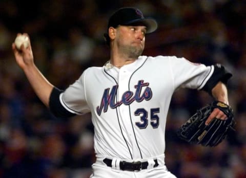 New York Mets’ starting pitcher Rick Reed throws against the Arizona Diamondbacks in the first inning 08 October in game three of the National League Division Series at Shea Stadium in Flushing, NY. The best-of-five series is tied 1-1. (ELECTRONIC IMAGE) AFP PHOTO/Don EMMERT (Photo by Don EMMERT / AFP) (Photo by DON EMMERT/AFP via Getty Images)