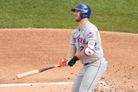 WASHINGTON, DC – SEPTEMBER 27: Pete Alonso #20 of the New York Mets hits a two run home run in the first inning during a baseball game against the Washington Nationalsat Nationals Park on September 27, 2020 in Washington, DC. (Photo by Mitchell Layton/Getty Images)