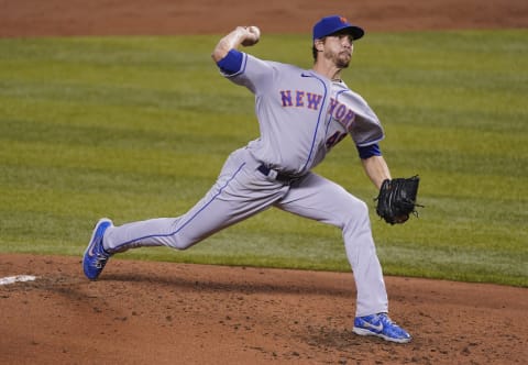 MIAMI, FLORIDA – AUGUST 19: Jacob deGrom #48 of the New York Mets delivers a pitch during the game against the Miami Marlins at Marlins Park on August 19, 2020 in Miami, Florida. (Photo by Mark Brown/Getty Images)