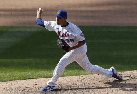 NEW YORK, NEW YORK – SEPTEMBER 07: Edwin Diaz #39 of the New York Mets in action against the Philadelphia Phillies at Citi Field on September 07, 2020 in New York City. The Phillies defeated the Mets 9-8 in ten innings. (Photo by Jim McIsaac/Getty Images)