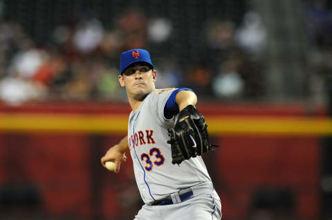 PHOENIX, AZ – JULY 26: Matt Harvey #33 of the New York Mets delivers a pitch in his first MLB start against the Arizona Diamondbacks at Chase Field on July 26, 2012 in Phoenix, Arizona. (Photo by Norm Hall/Getty Images)