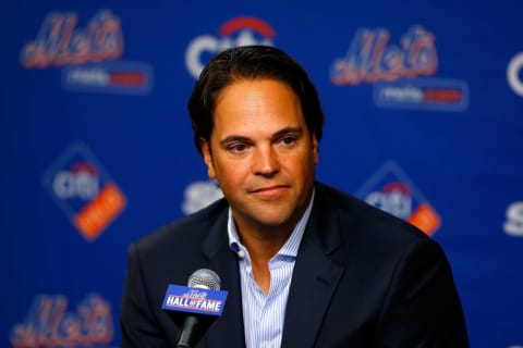 NEW YORK, NY – SEPTEMBER 29: (NEW YORK DAILIES OUT) Former player Mike Piazza speaks during a press conference before his induction into the Mets Hall of Fame before a game against the Milwaukee Brewers at Citi Field on Sunday, September 29 2013 in the Queens borough of New York City. The Mets defeated the Brewers 3-2. (Photo by Jim McIsaac/Getty Images)